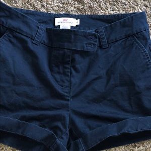 Vineyard vines women blue shorts